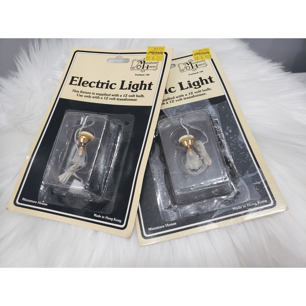 Lot 2 Miniature House 651 Ceiling Lamp Tulip Shade Electric Light 12 Volt